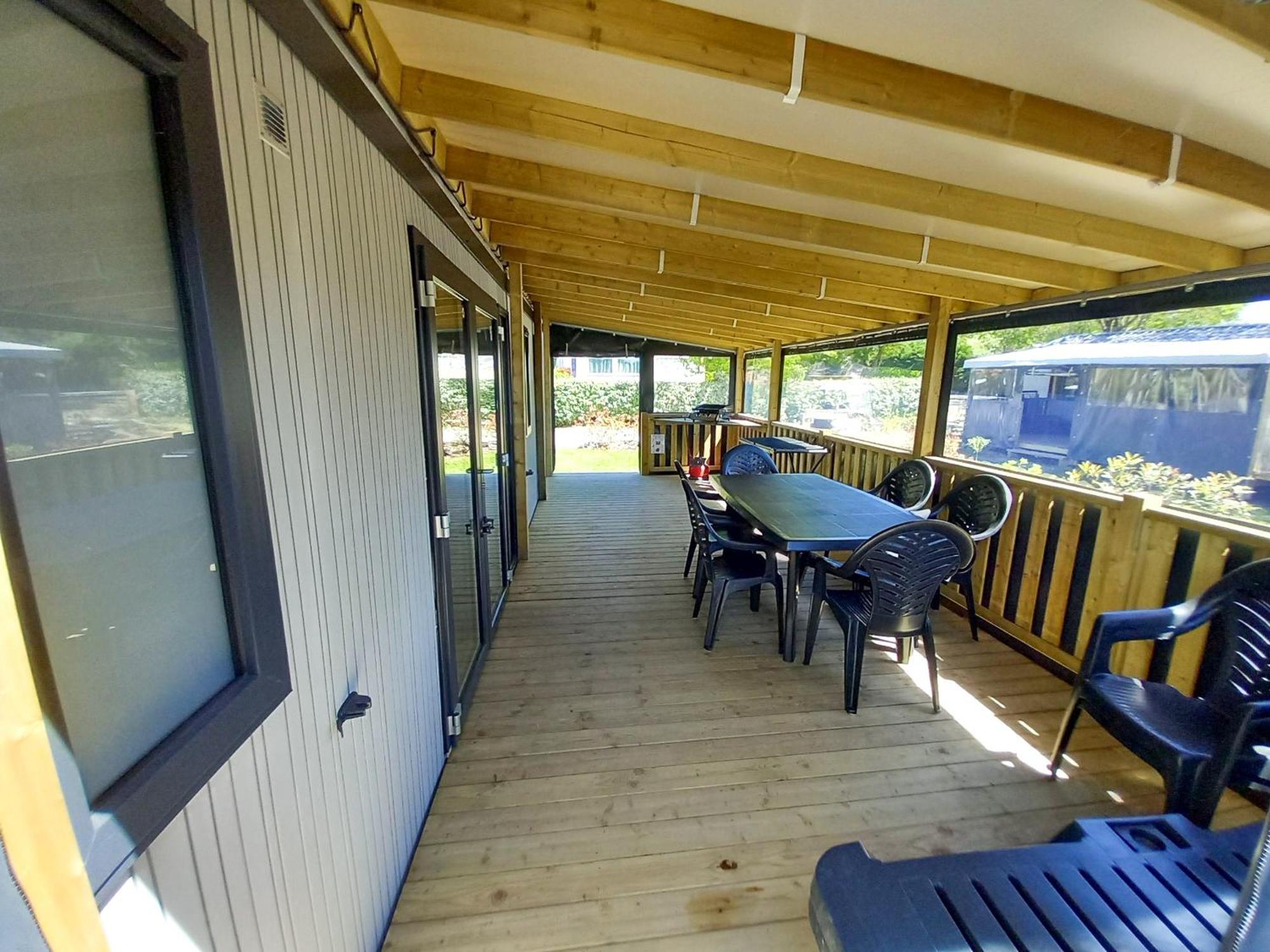 Camping Les Brillas Les Moutiers ภายนอก รูปภาพ